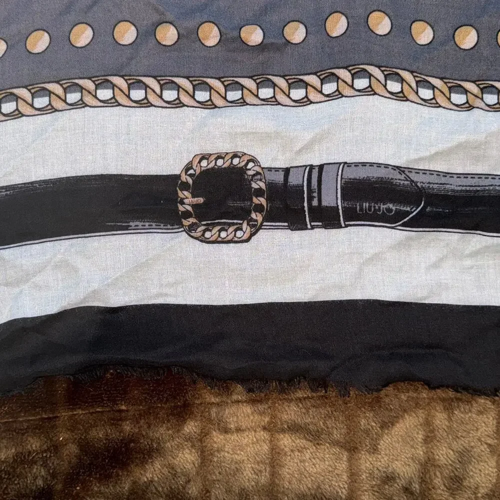 Liu Jo HUGE 49” Square Ultra Lightweight Scarf in‎ PRISTINE CONDITION